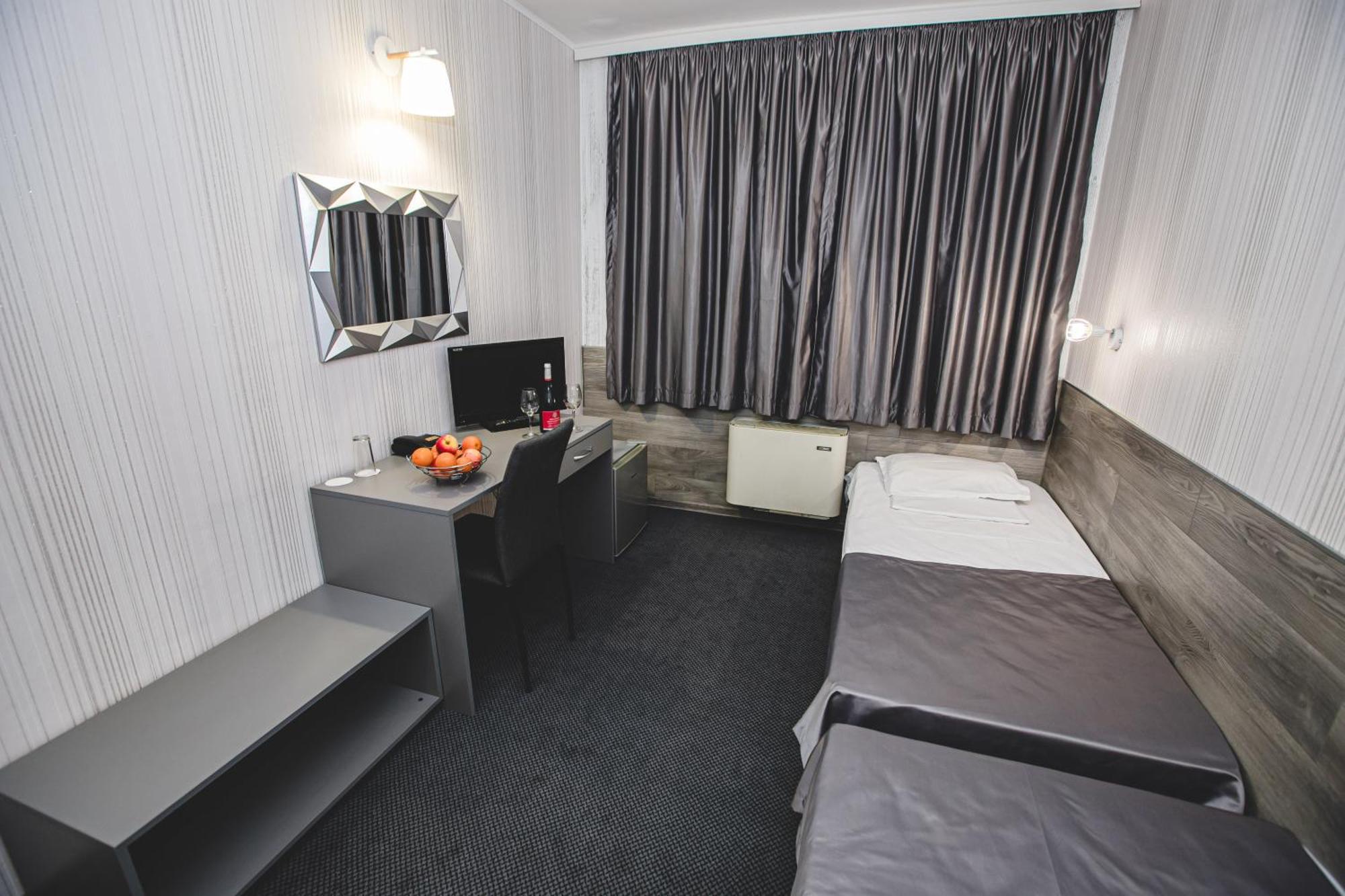 חאסקובו Rodopi Hotel מראה חיצוני תמונה
