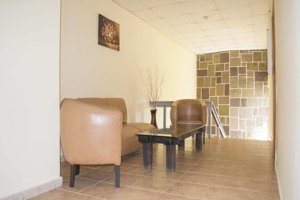 חאסקובו Rodopi Hotel מראה חיצוני תמונה